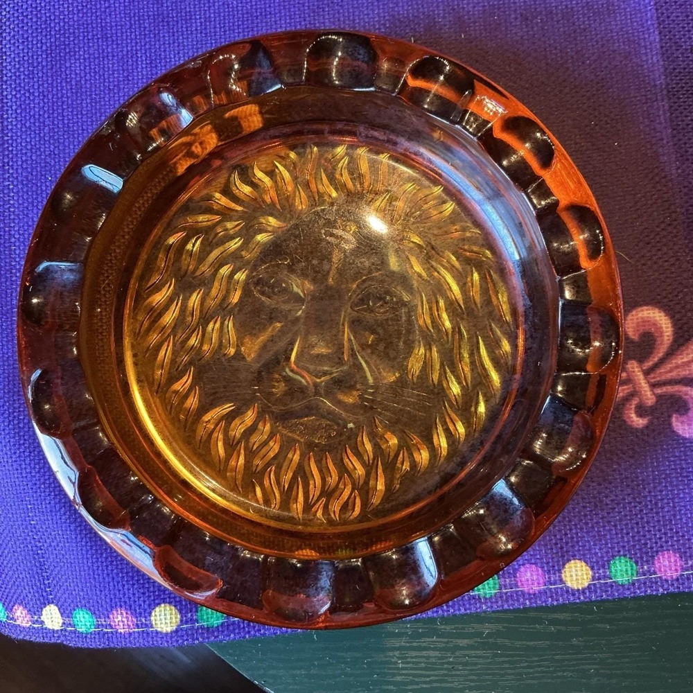 Vintage 7" Viking Lions Head Amber Glass Ashtray - Mid Modern Art Glass